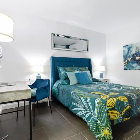 Apartamento Azul Vv -fuerteventura Site- Jacuzzi, Aire Acondicionado, Solarium , Terraza Vistas Panoramicas, Diseno , Luxury, Fuerteventura Site Διαμέρισμα *
