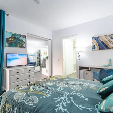 Apartamento Azul Vv -fuerteventura Site- Jacuzzi, Aire Acondicionado, Solarium , Terraza Vistas Panoramicas, Diseno , Luxury, Fuerteventura Site Διαμέρισμα La Oliva